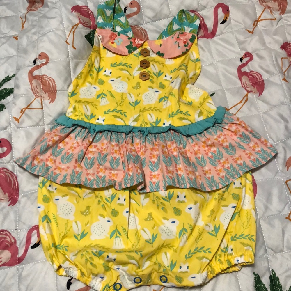 Wild Flowers Bunny Romper VVGUC 2T